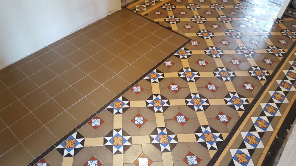 Victorian Hallway Penarth Before Restoration